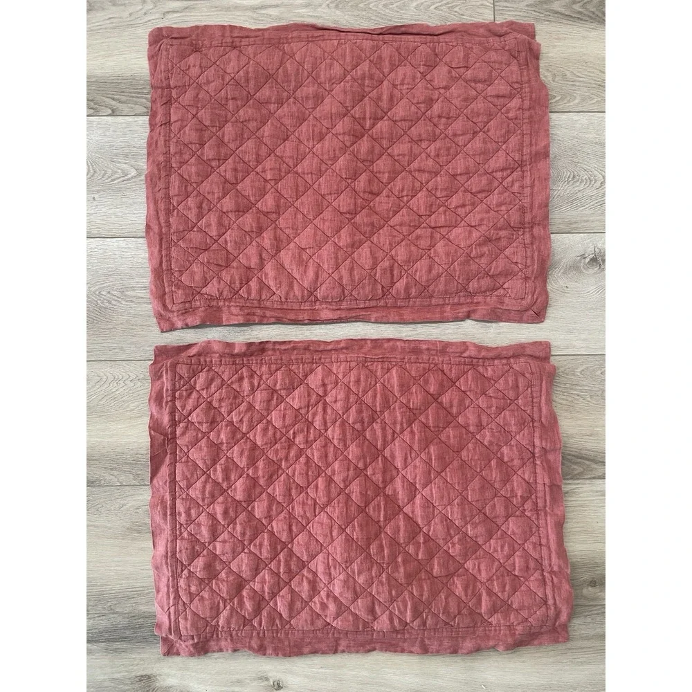 2 Pottery Barn Linen Diamond Quilted Pillow Shams‎ Standard Red  30x24